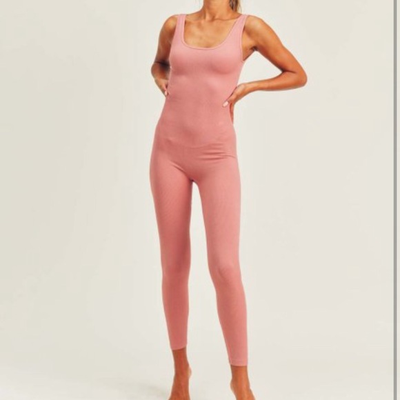NEW  Ribbed Seamless Sleeveless Jumpsuit S M L - Picture 6 of 11